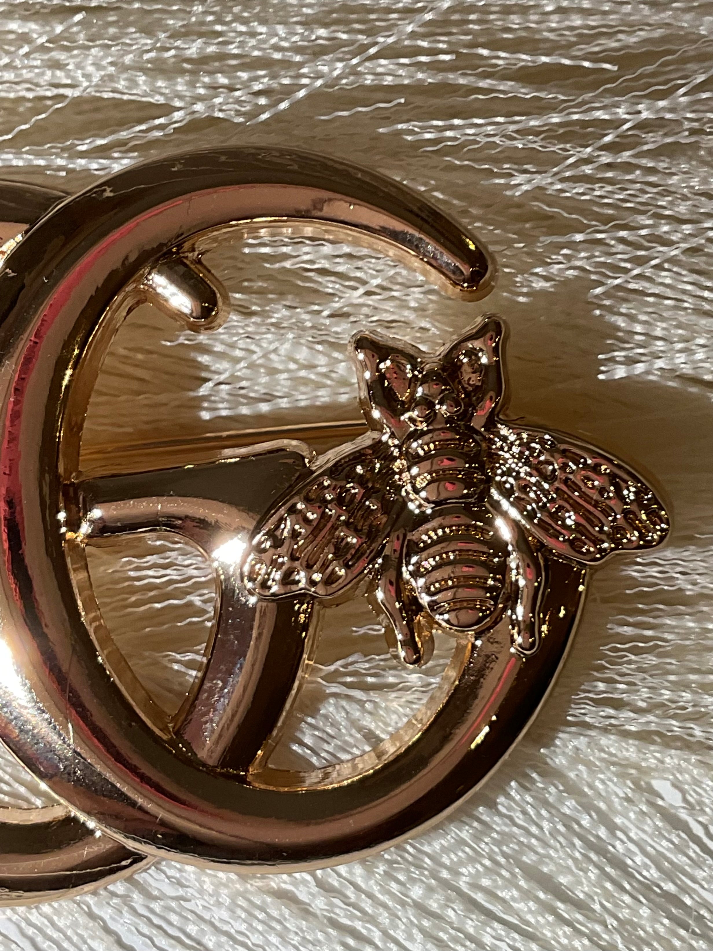 Broche
